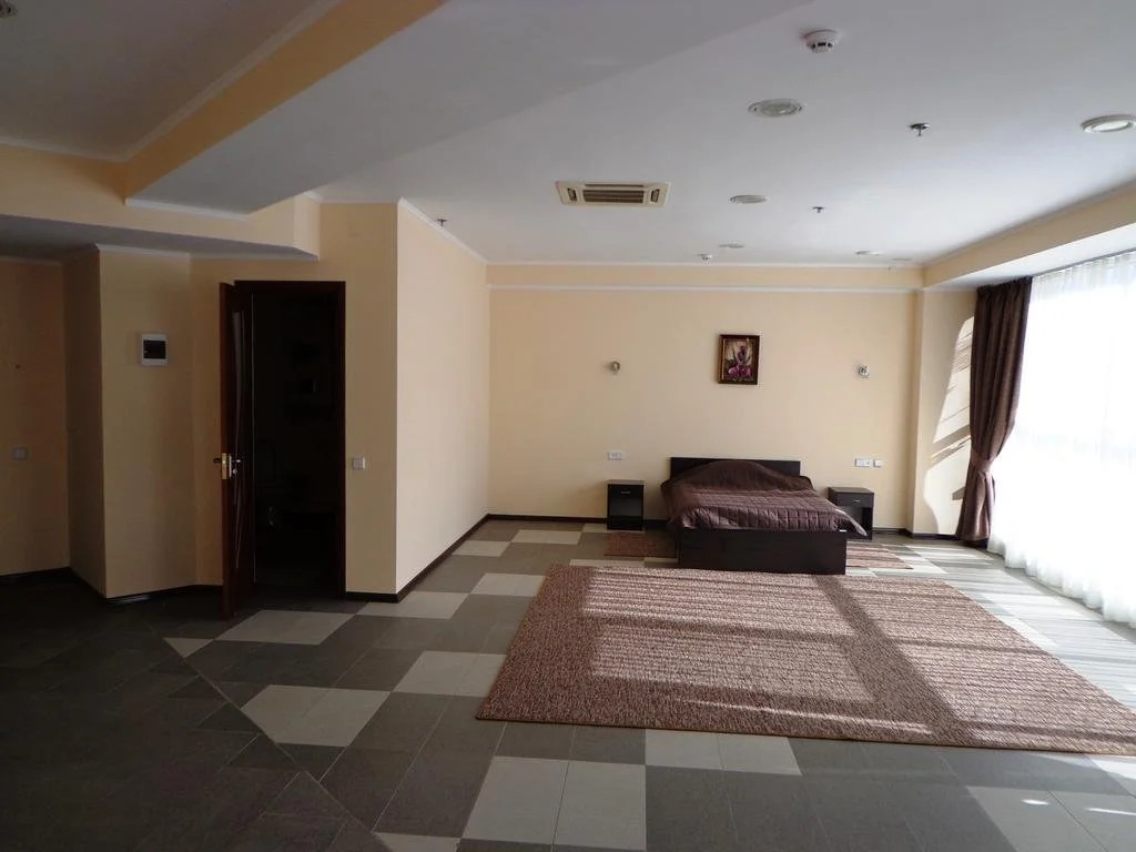 Mark Plaza Hotel