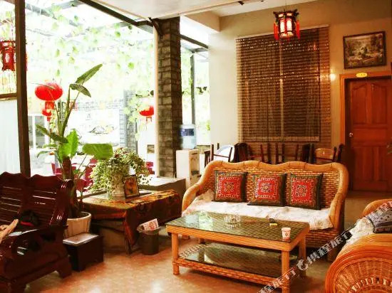Tianranju Inn