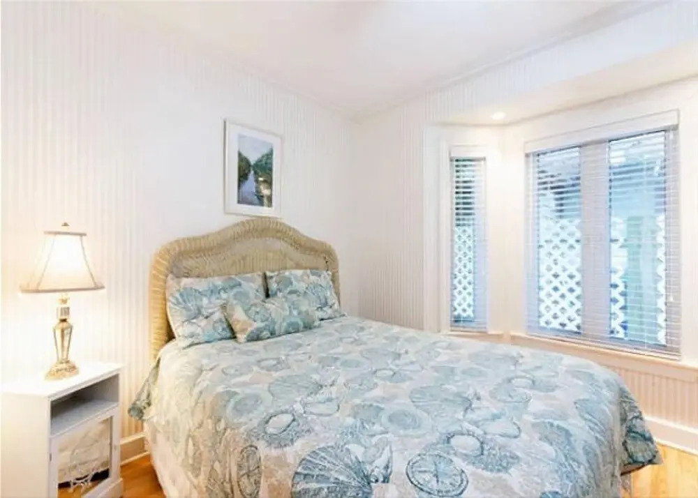 Treasure Island Beach Retreat Sleeps Up To 21