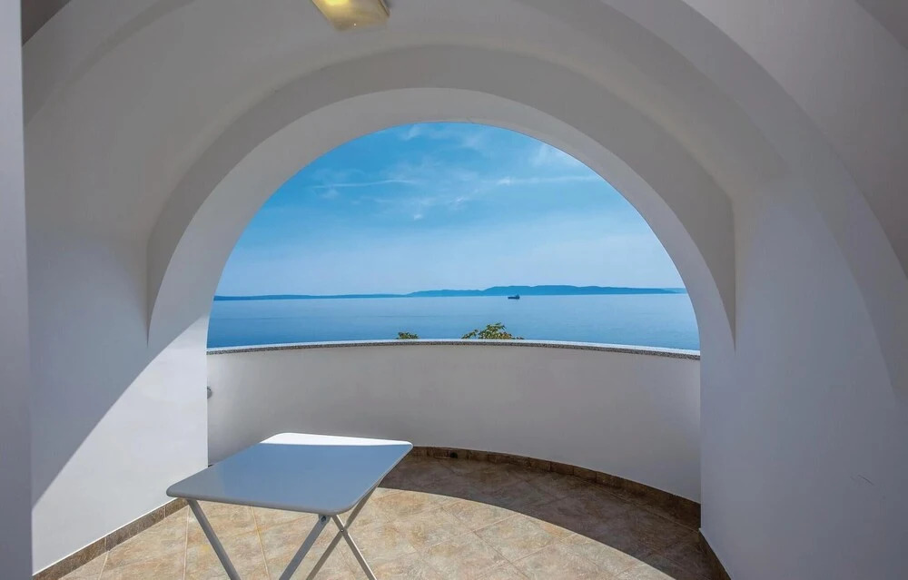 Amazing Home In Kostrena