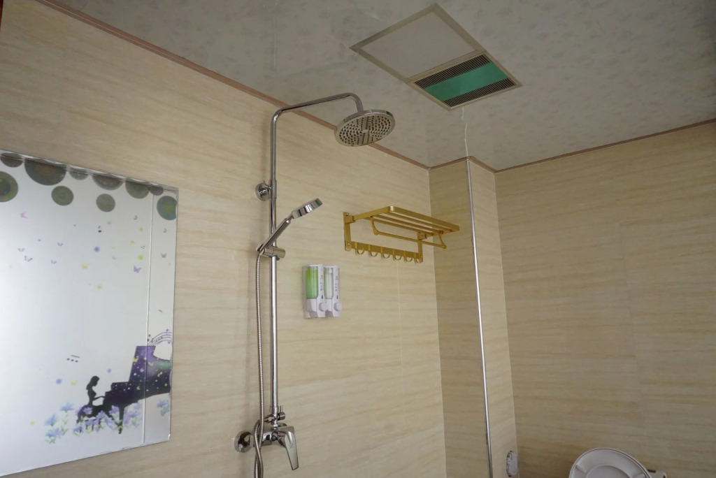 Tianranju Inn Longsheng