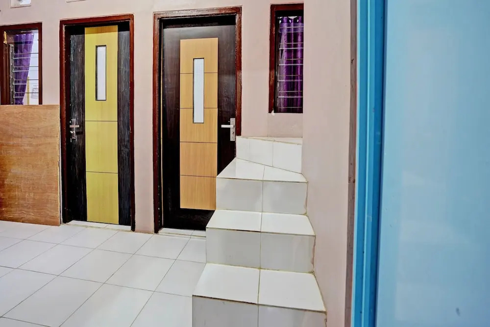 Hotel O Sobat Ijen HomestayNearSungai Prengsengan