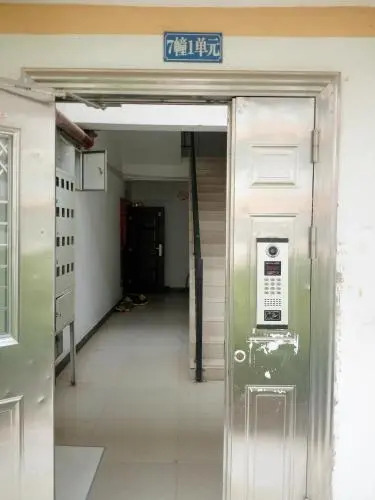 Factory Zero Youth  Hostel