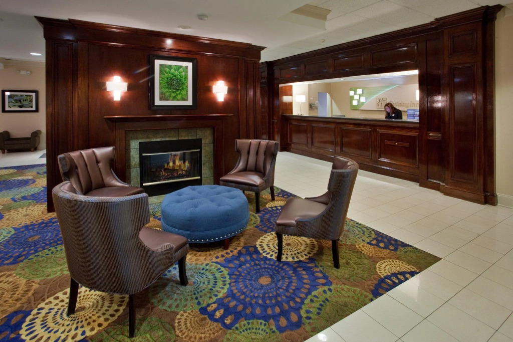 DoubleTree by Hilton Raleigh Midtown, NC