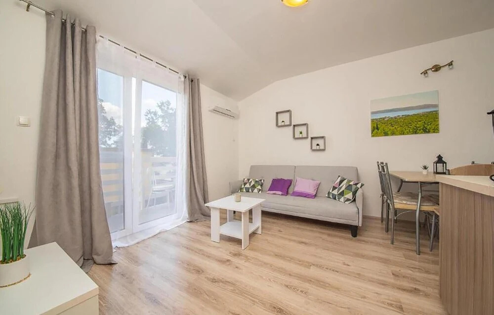 Amazing Apartment in Seline With Wifi and 2 Bedrooms