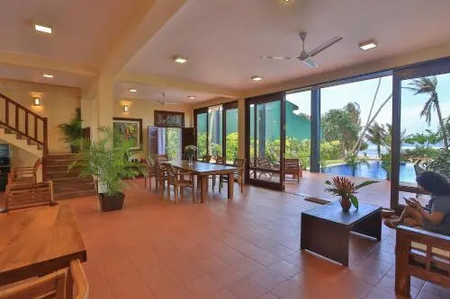 South Point Villa