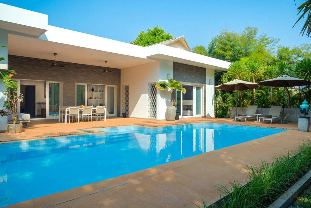 The Friendship Villa by Amatak