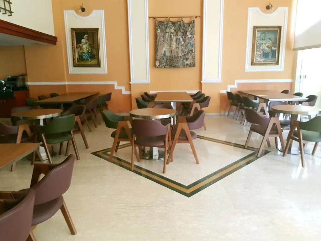 Madisson Hotel