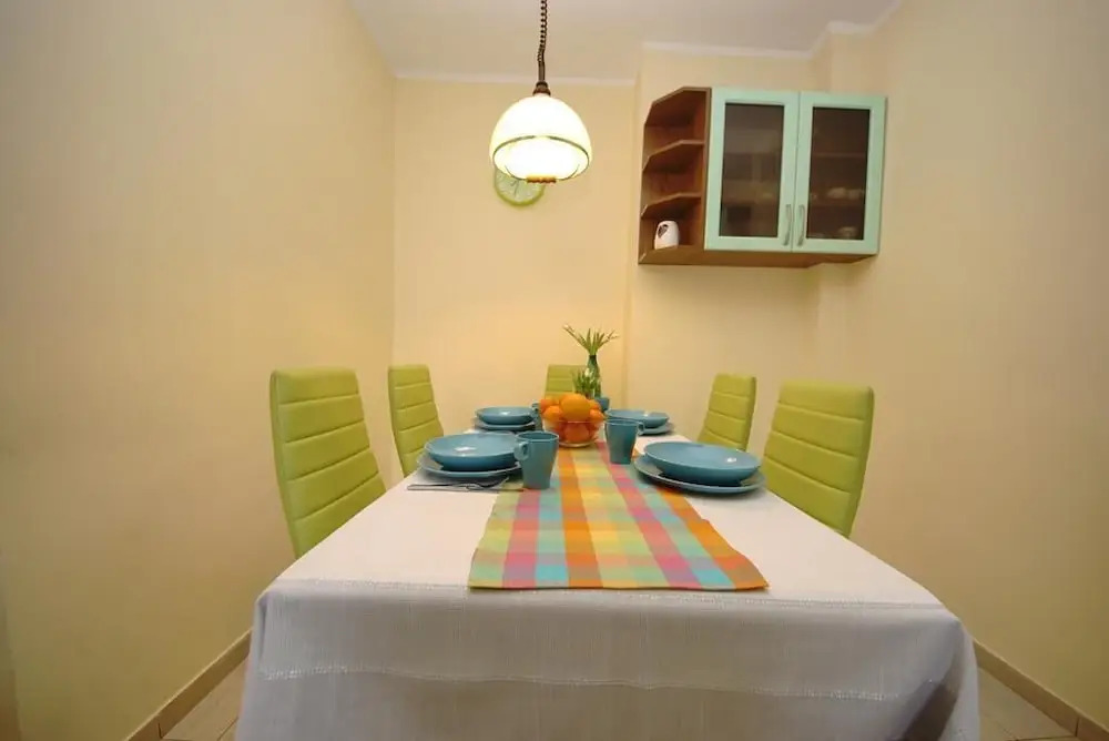 BillBerry Apartments - Green Harbor