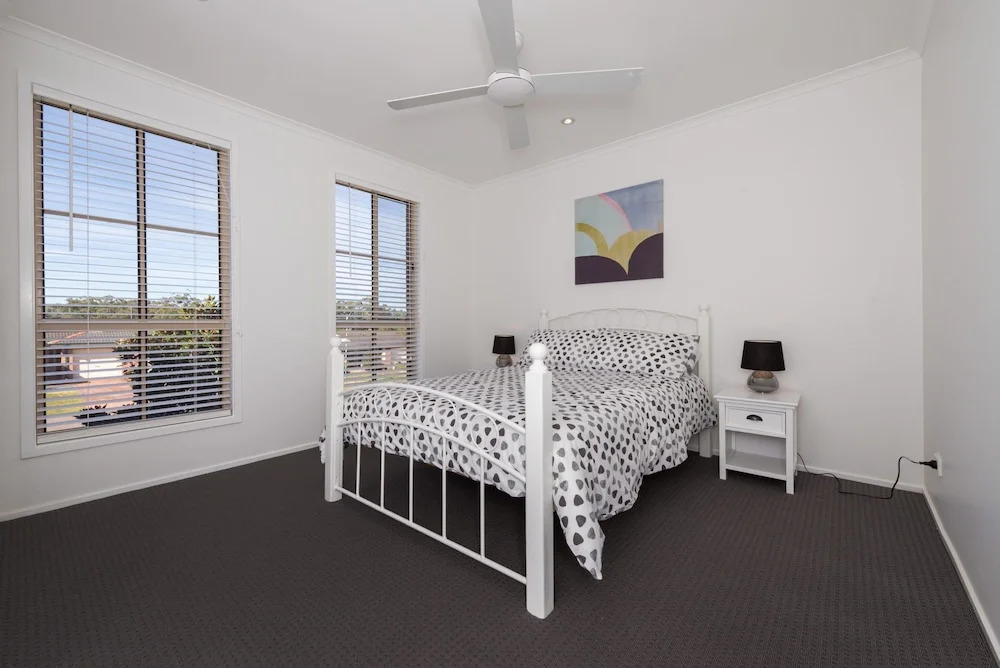 Mariner Beach House - Salamander Bay