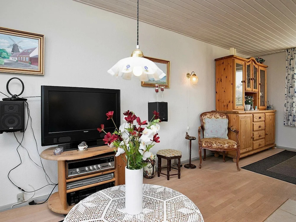 Vibrant Holiday Home in Syddanmark Near the Sea