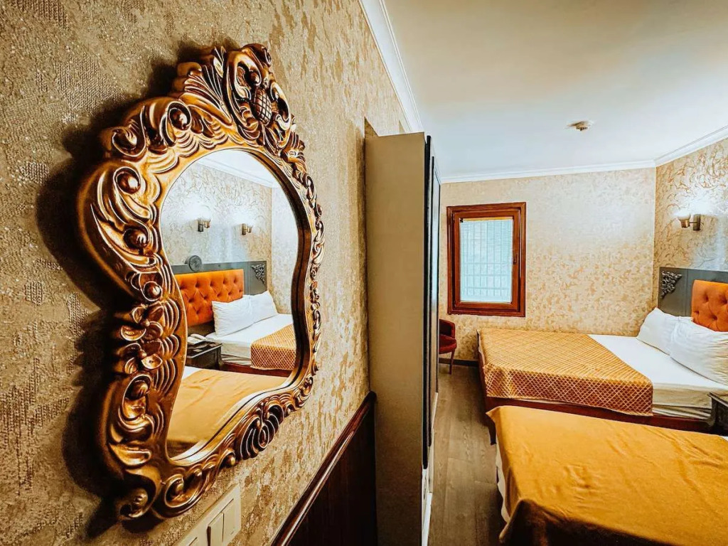 Cuento Hotel