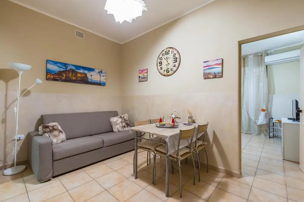 Apartment With one Bedroom in Napoli, With Wonderful City View and Wifi