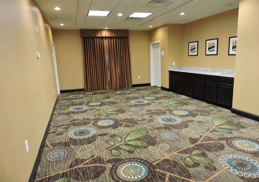 Holiday Inn Express and Suites Montgomery by IHG
