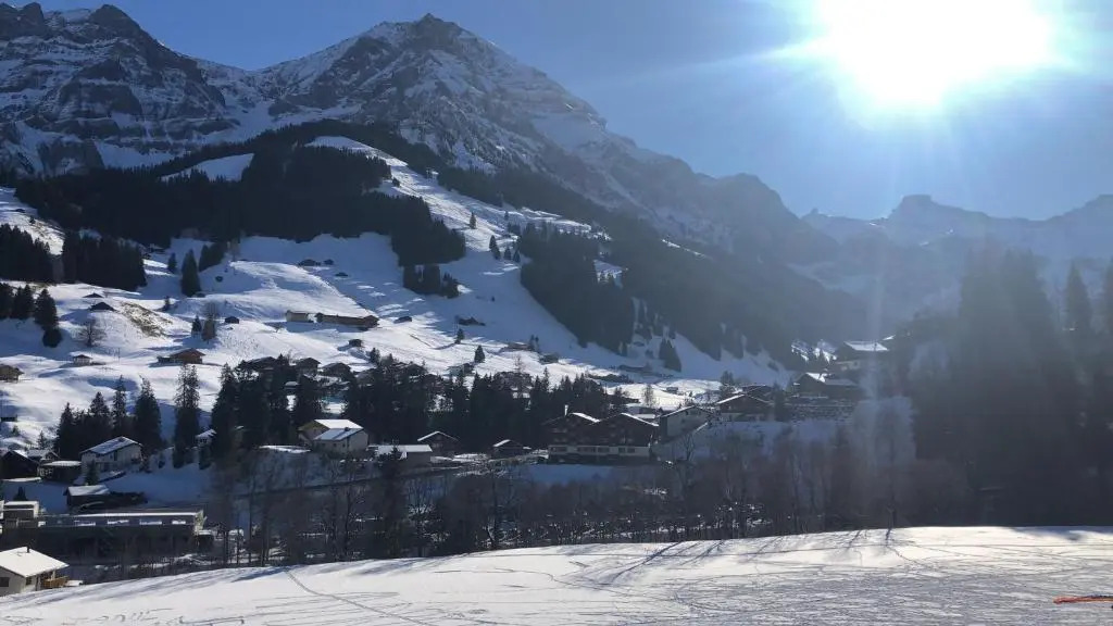 Schönes 2-Zimmer Studio mit grossem Balkon und Bergpanorama - 400m von Talstation Sillerenbahn