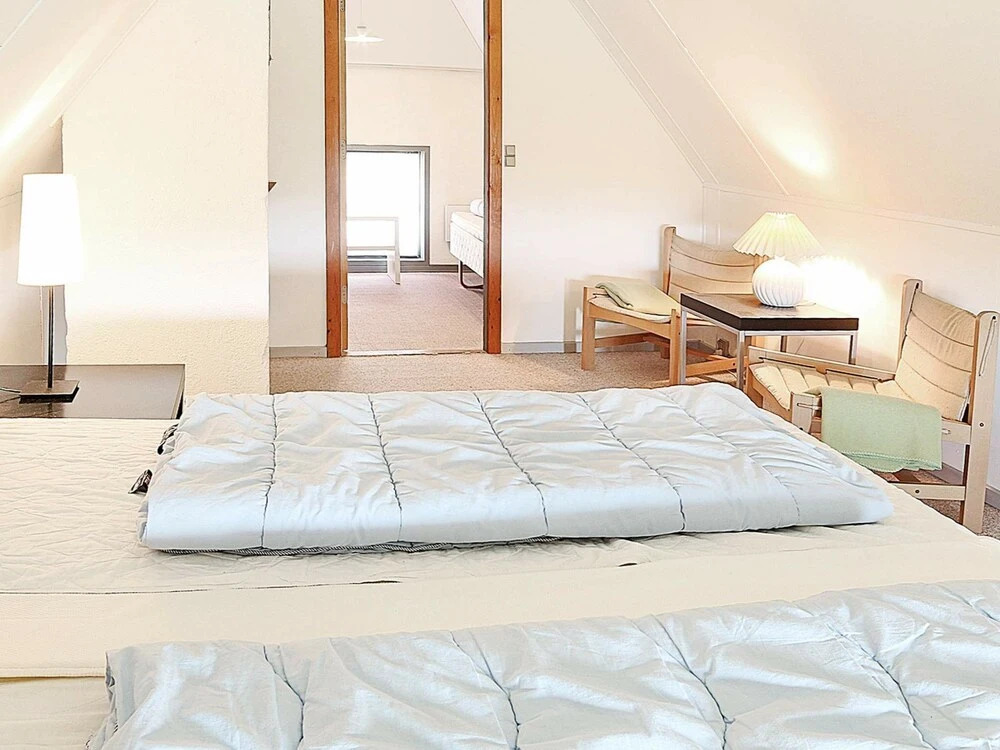 Cozy Holiday Home With Roofed Terrace in Hvide Sande