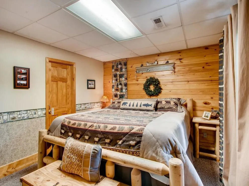 Amazing Grace 3 Bedrooms 3 Bathrooms Cabin