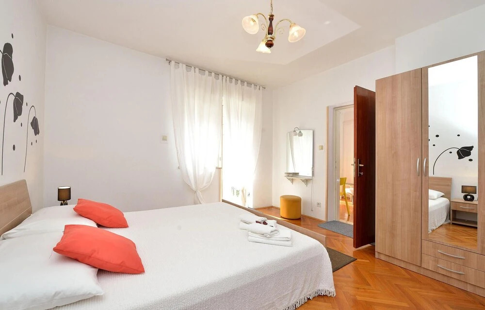 Awesome Apartment in Zadar With 1 Bedrooms and Wifi