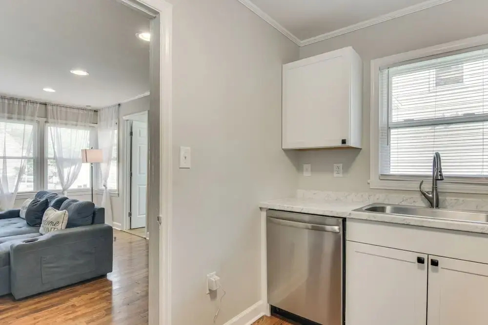 < 2 Mi to Uptown Charlotte: Home w/ Large Yard!