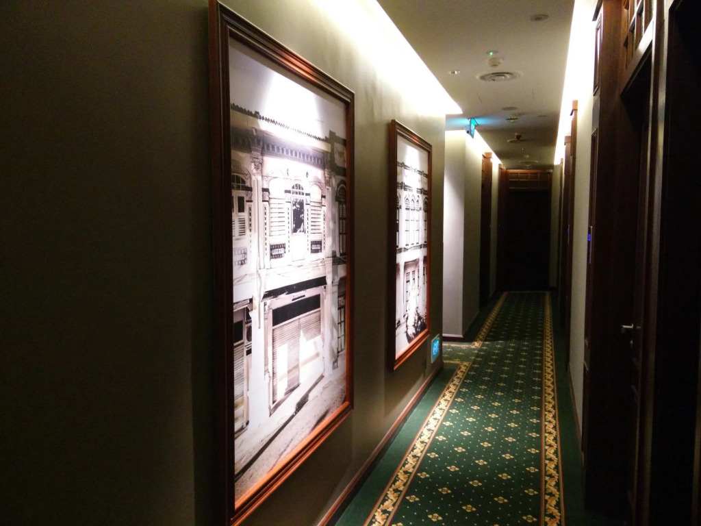AM Hotel