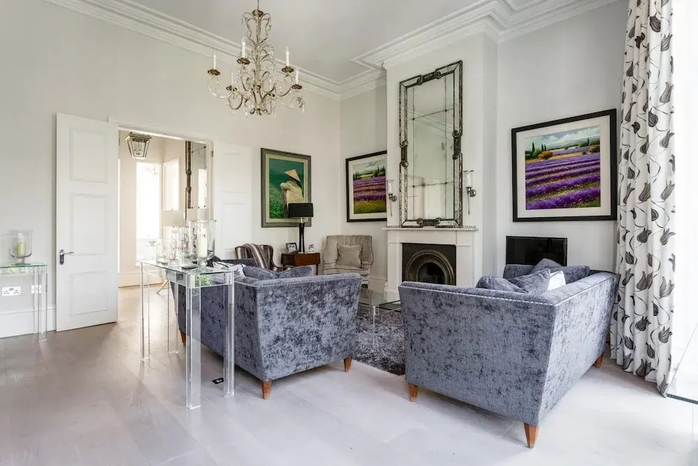 Gledhow Gardens Viii by Onefinestay