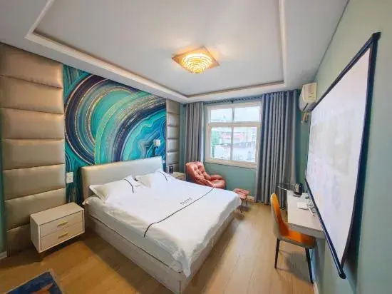 Domain Fashion Hotel (Xinyang Normal University Point)