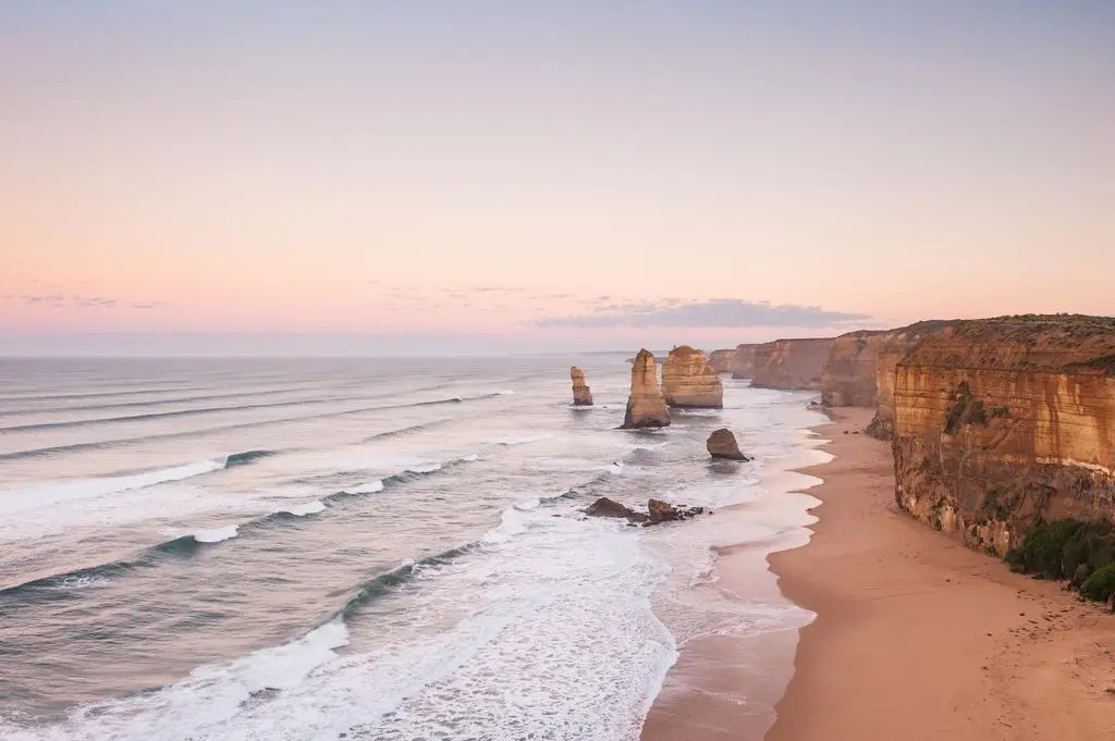 12 Apostles Accommodation Anchors Beach House with sea views