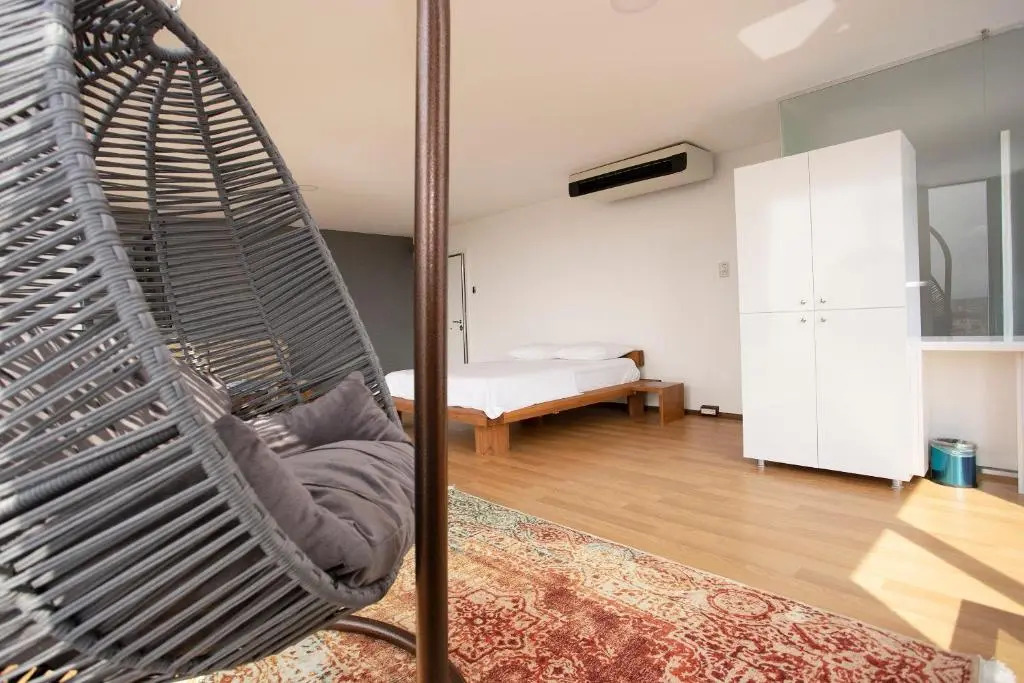 Cam Kule Airport Residence