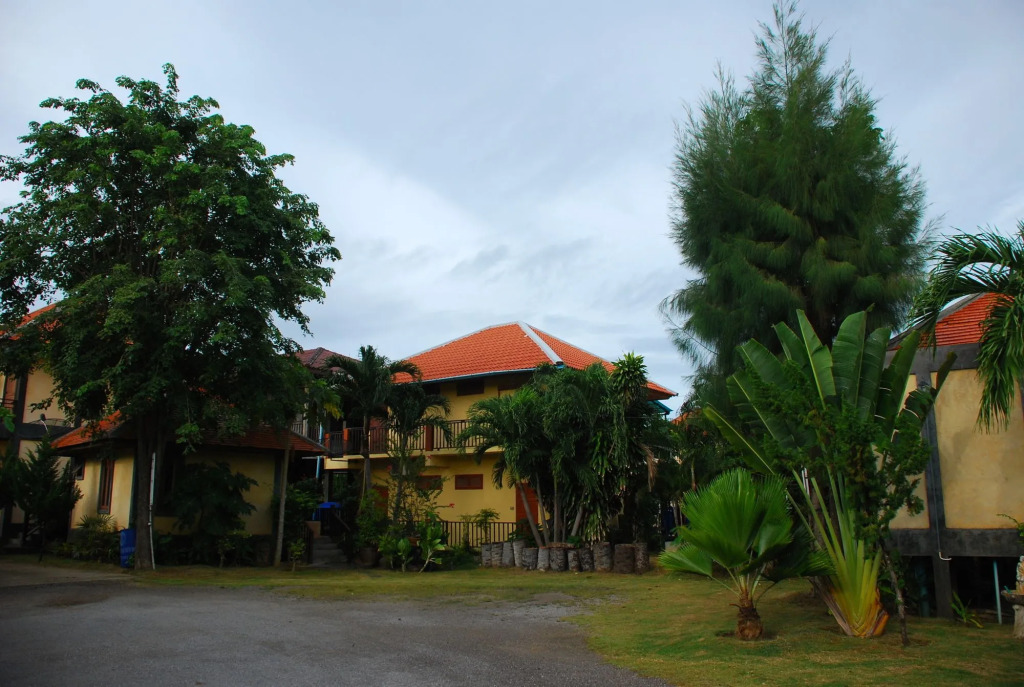 Baanbali Beach Resort