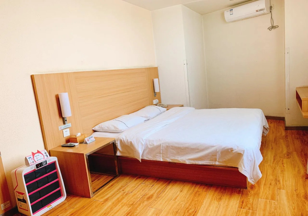 Ibis Hotel Lanzhou Zhangye Road