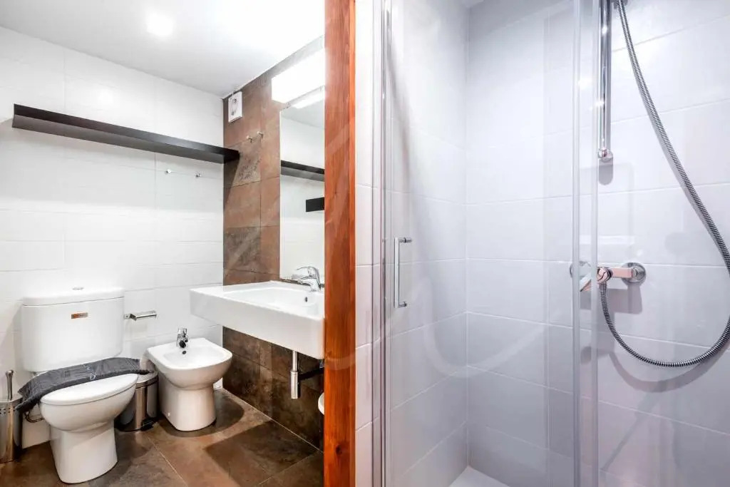 Bonaigua 006 by SeaMount Rentals