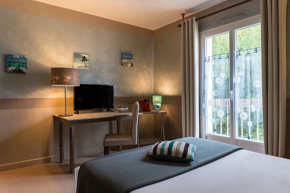 The Originals Access, Hostellerie des Pins
