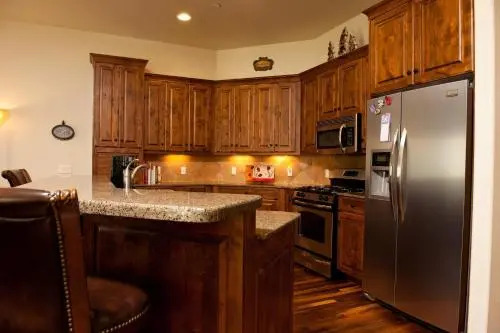 Crimson Cliffs Unit 5