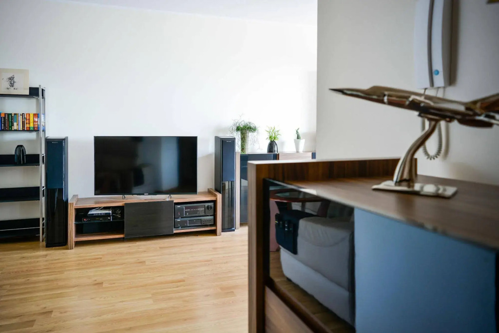 Bently Apartments - Four Oceans Seaside