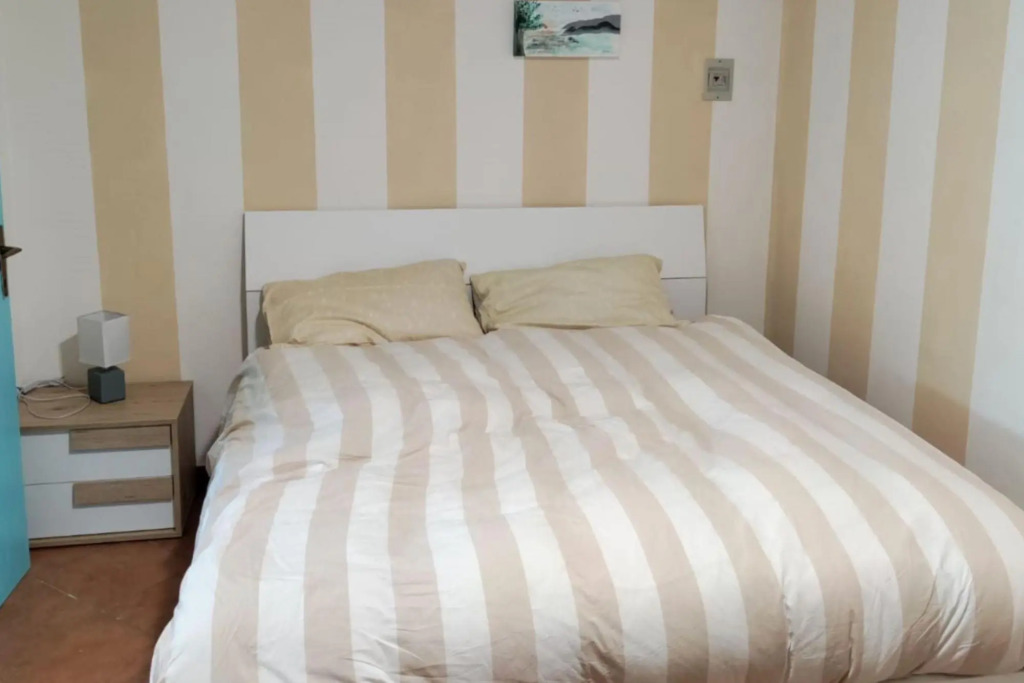 Villa Moira 2-rooms apartment a few steps away from Innamorata beach-Casa Zullo B4