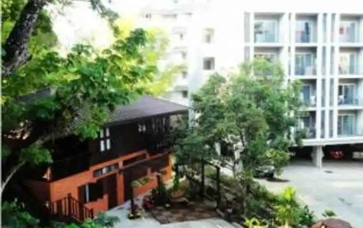 Nandamalee Place