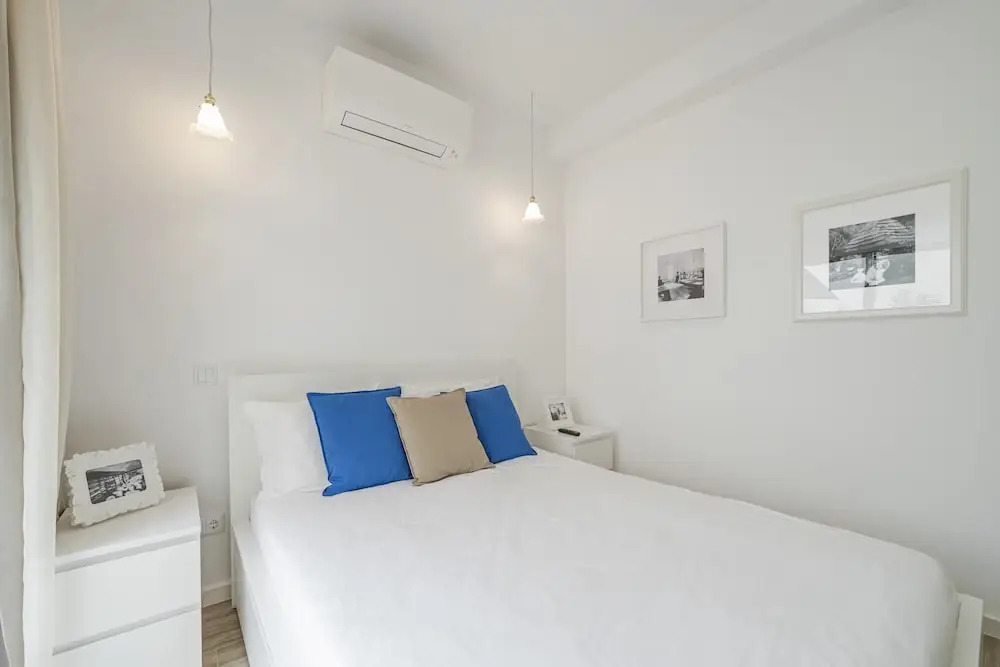 Drapes Design Apartments by An Island Apart