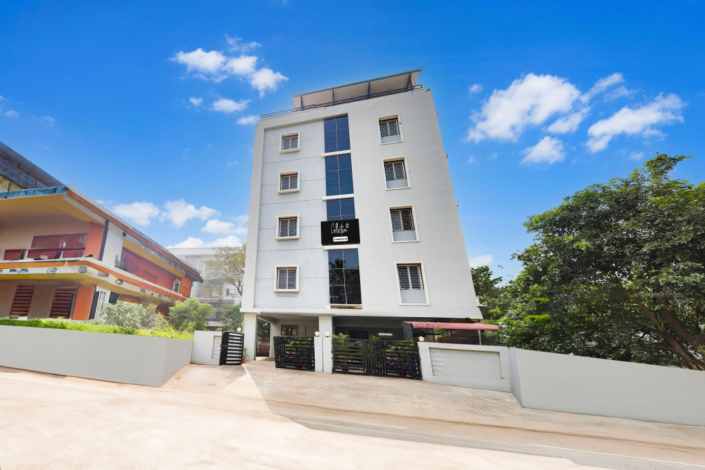Super OYO Collection O Kakinada Near JNTU