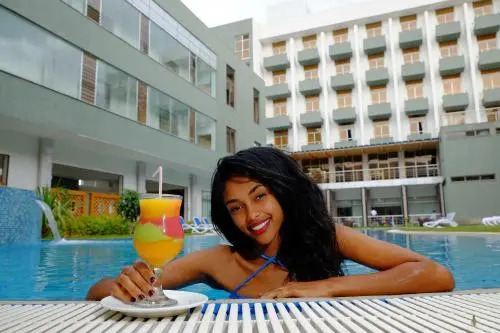 Rori Hotel