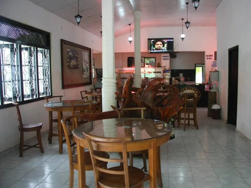Deniyaya National backpackers hostel