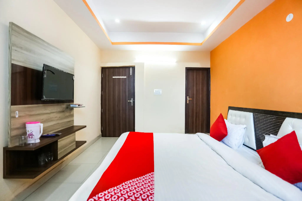 OYO 49609 The Welcome Mat Hotel