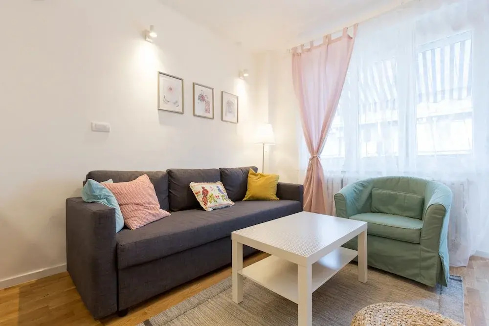 Belgrade Center Apartment Slavija Square