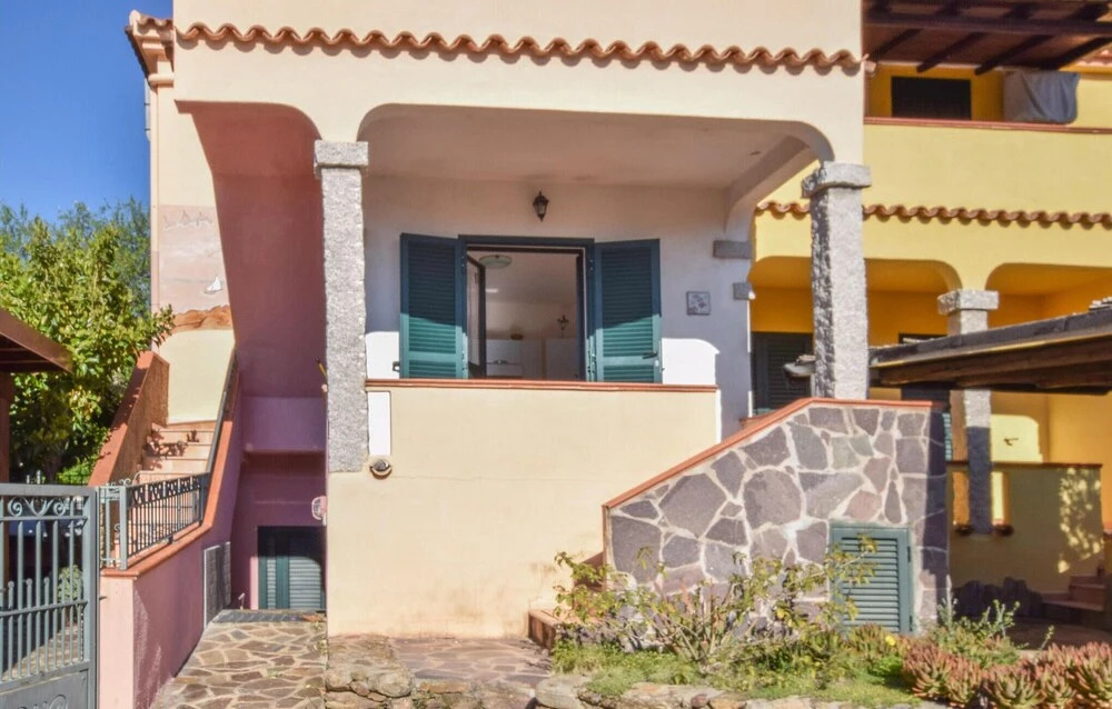 Awesome Apartment in Limpiddu Budoni With 2 Bedrooms
