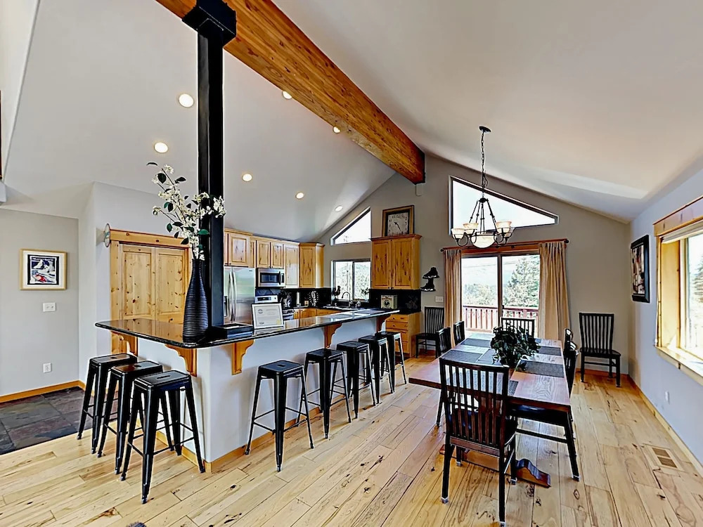 14550 Truckee - 4 Br Home