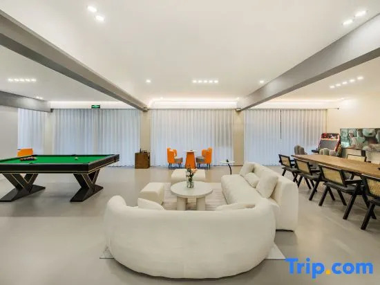 Suitable • 180° Mountain View Starry Sky Swimming Pool Forest Mountain Lodge (Cloud Grassland Store)