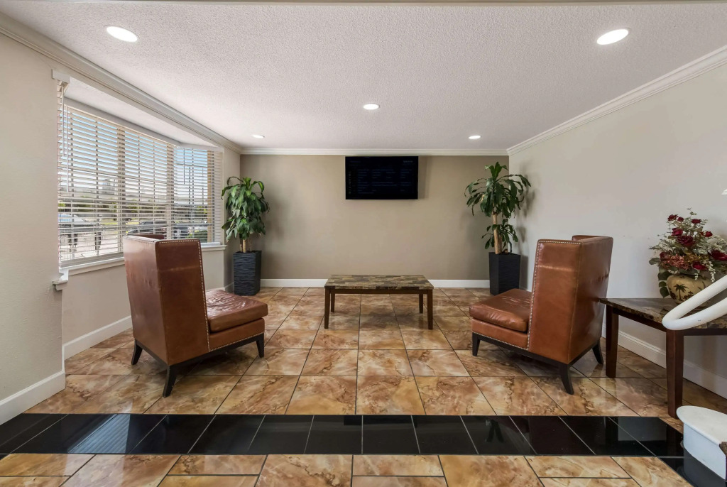 Quality Inn Saint Louis Airport