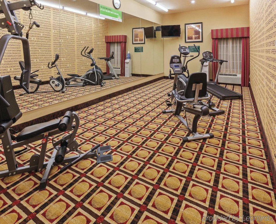 Comfort Inn & Suites Cleveland TX