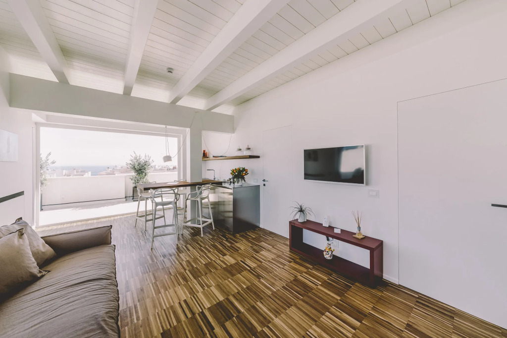 Suite 10 Home Design & Spa