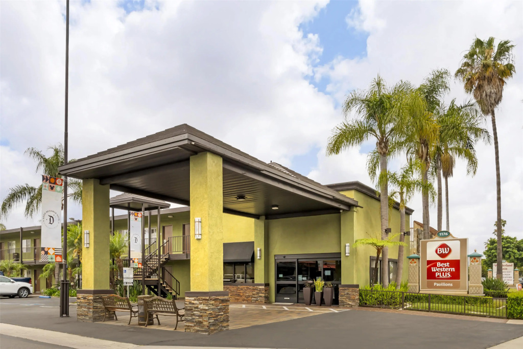 Best Western Plus Pavilions
