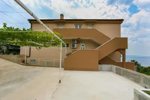 Apartments Intrada